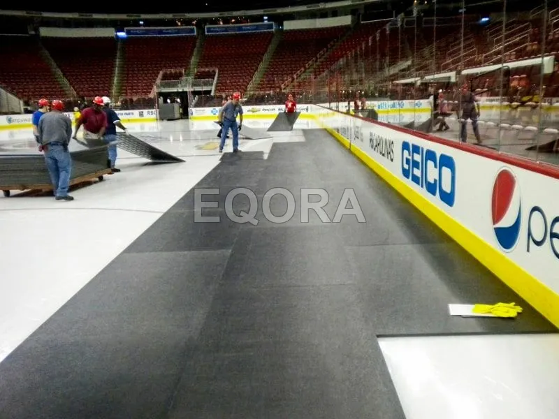 Плитка из резиновой крошки для катка в Клине