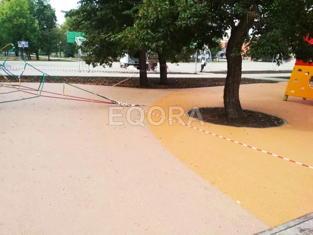 Водопроницаемое покрытие из резиновой крошки в Клине